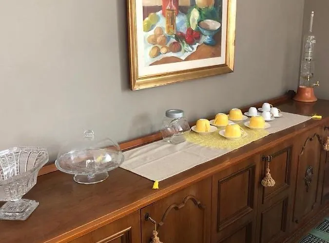 فندق مبيت وإفطار Amendola 3*